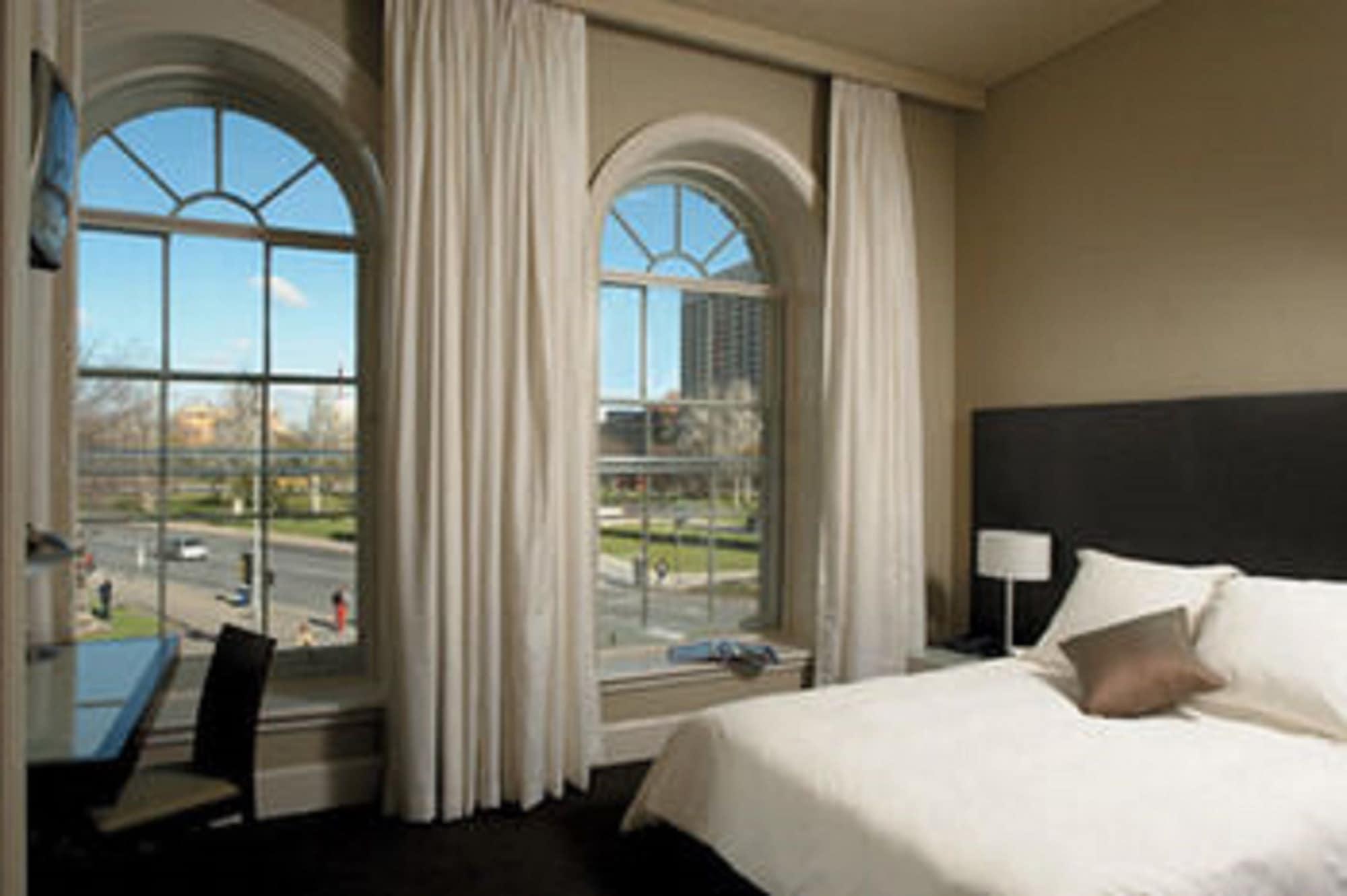 Adina Apartment Hotel Adelaide Treasury Екстер'єр фото