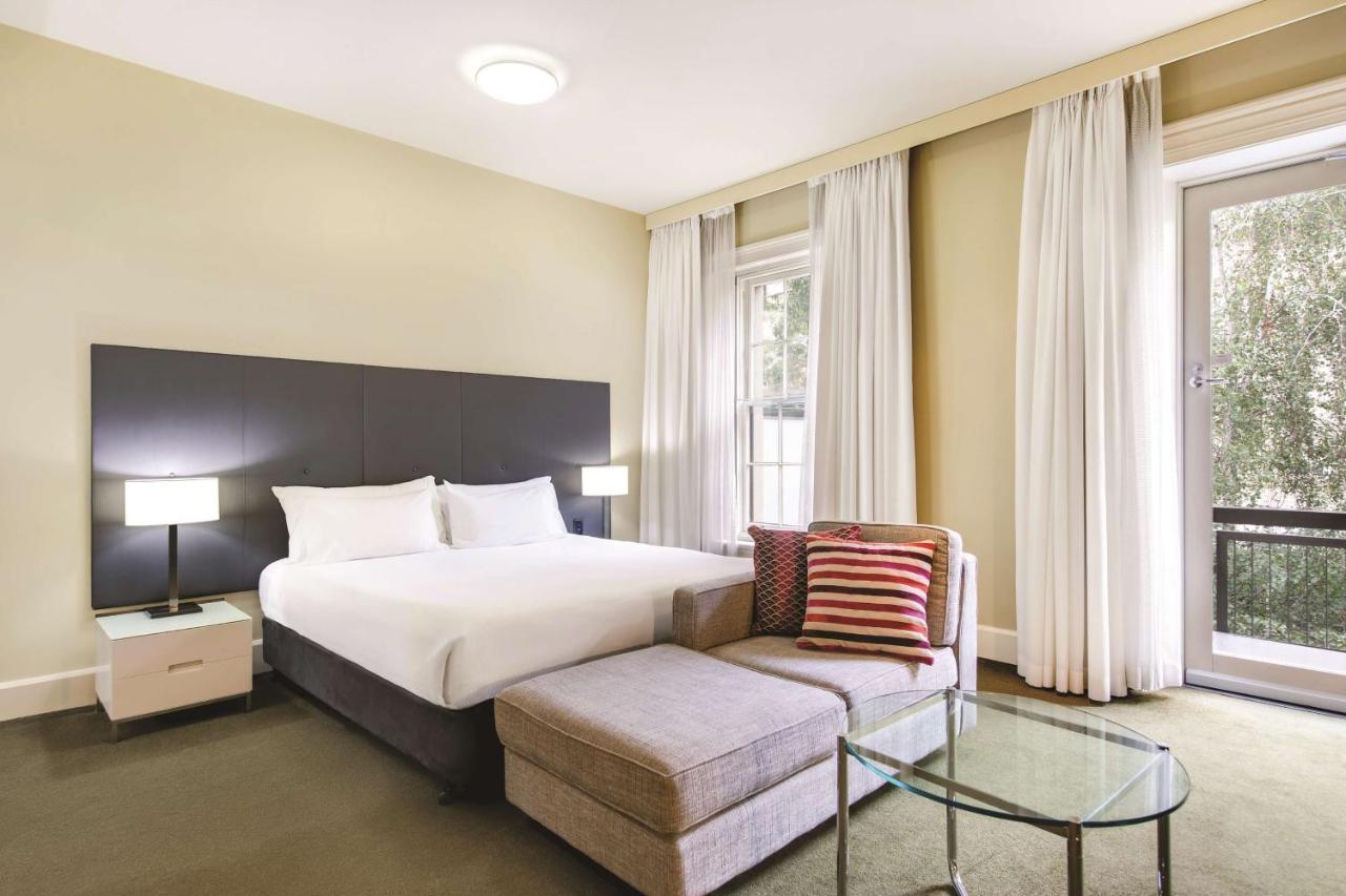 Adina Apartment Hotel Adelaide Treasury Екстер'єр фото