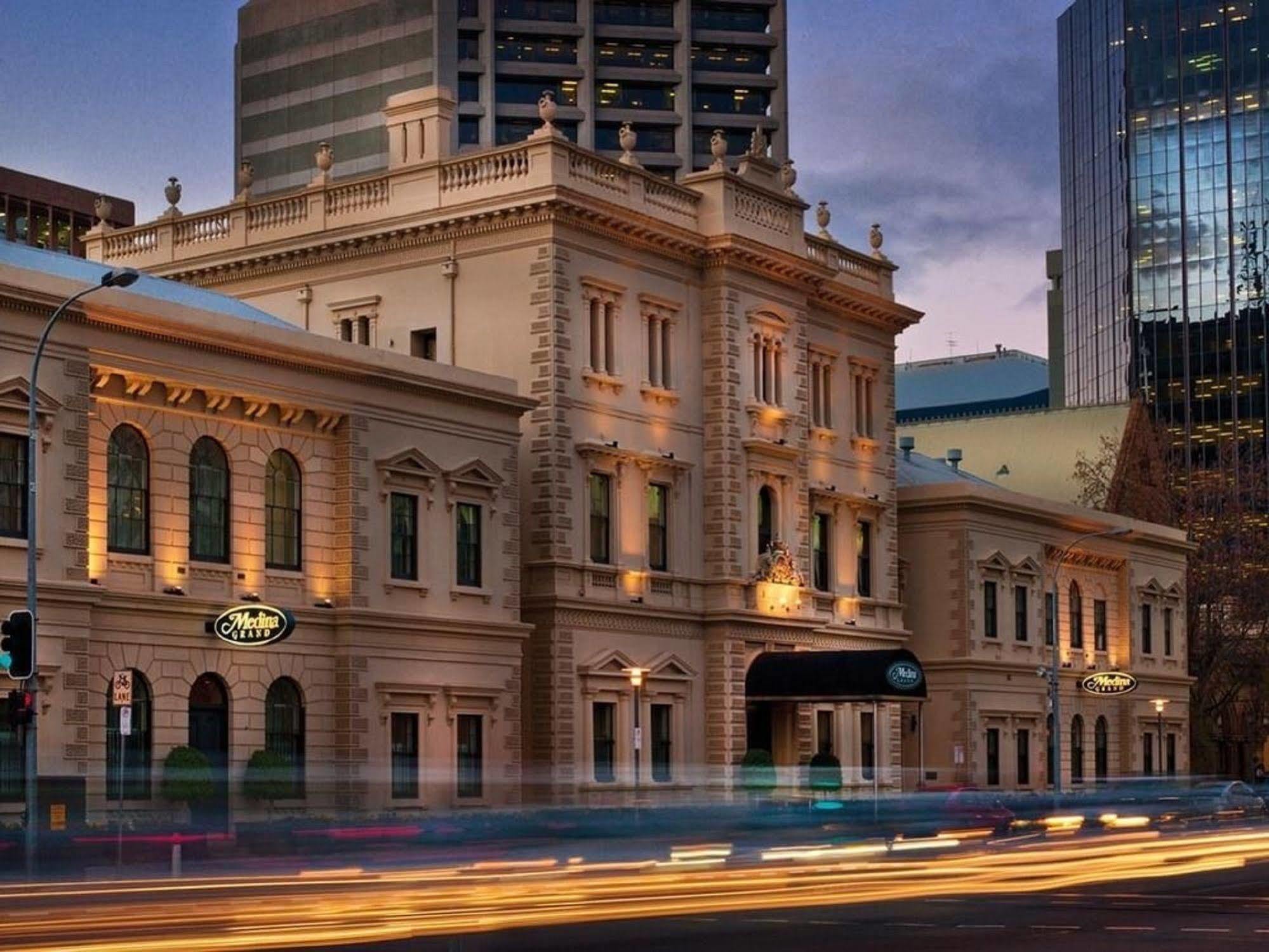 Adina Apartment Hotel Adelaide Treasury Екстер'єр фото